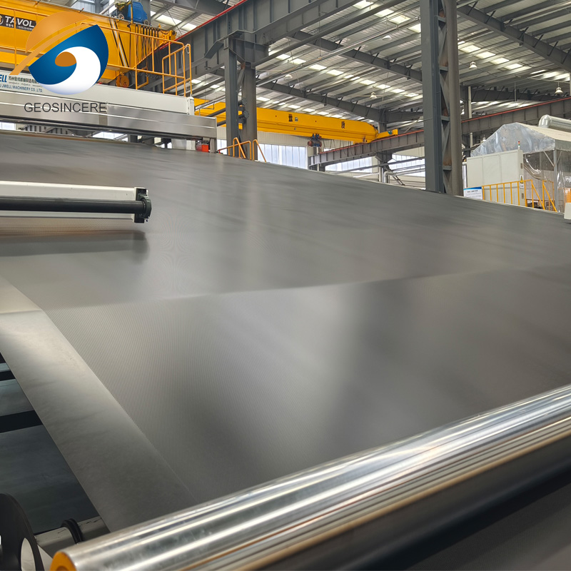 Геомембрана из армированного полипропилена HDPE толщиной 40 мил