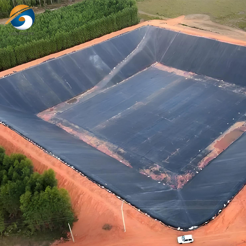 แผ่น Geomembrane HDPE แบบเรียบสำหรับบ่อฝังกลบ
