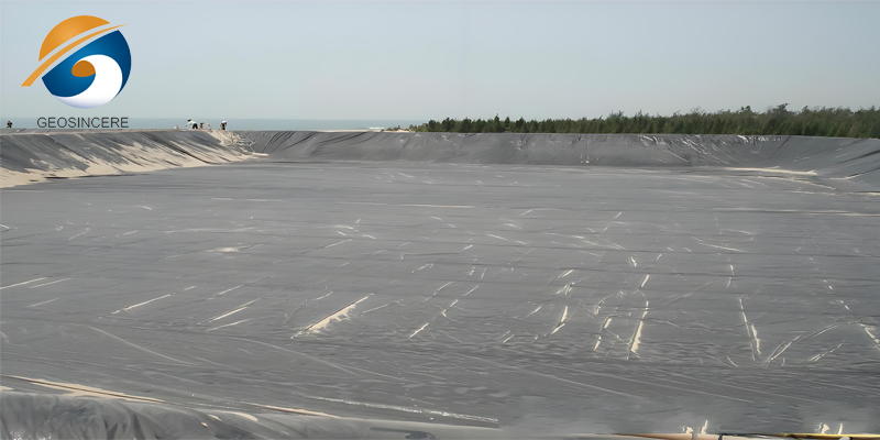 Облицовка пруда из полиэтилена высокой плотности Облицовка пруда из полиэтилена высокой плотности