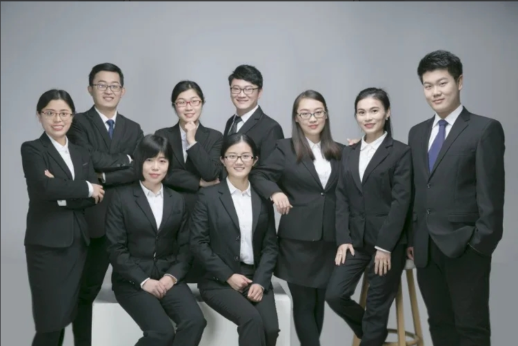 Feuilles de revêtement d'étang en PEHD à membrane imperméable Feuilles de revêtement d'étang en PEHD à membrane imperméable