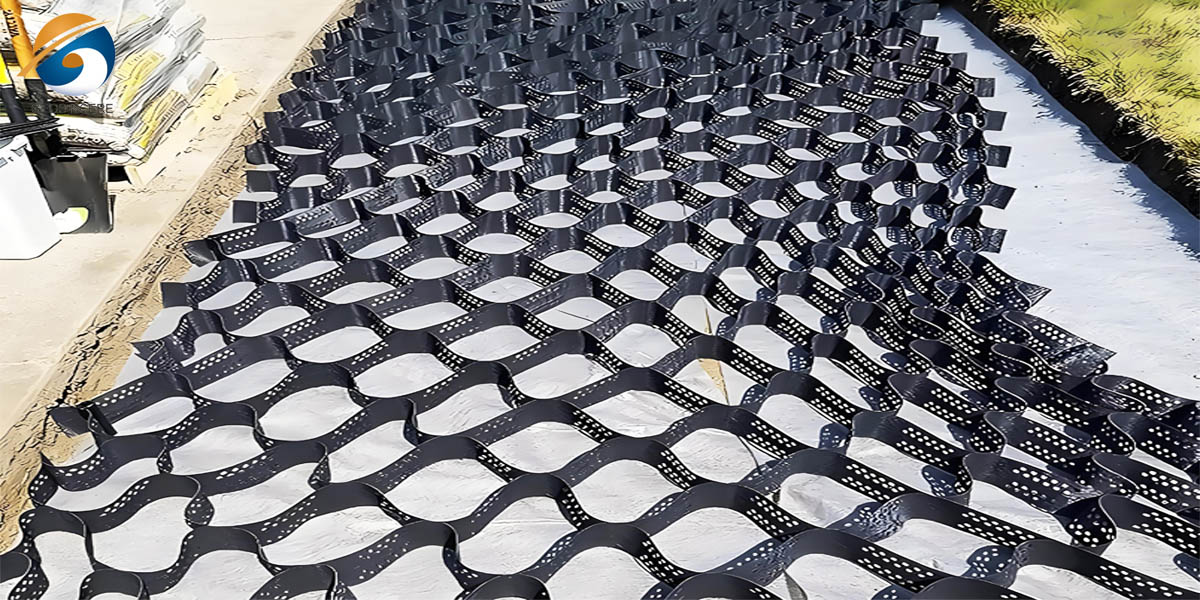 Geocélula de reforço de solo para construção de muros de contenção Geocélula de reforço de solo para construção de muros de contenção