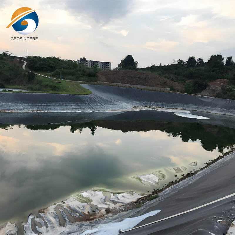 HDPE ポンドライナー 500 ミクロン