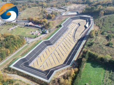 Revestimento de Geomembrana Impermeável GEOSINCERE para Revestimento de Barragens