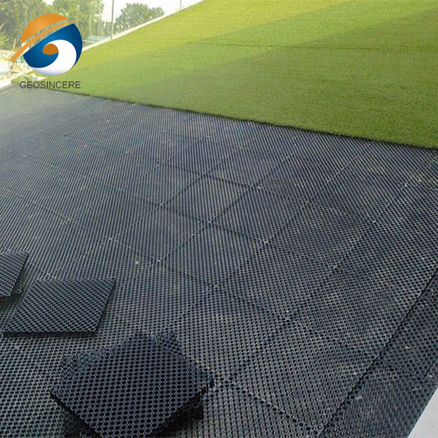 Пластиковая дренажная ячейка 20 мм