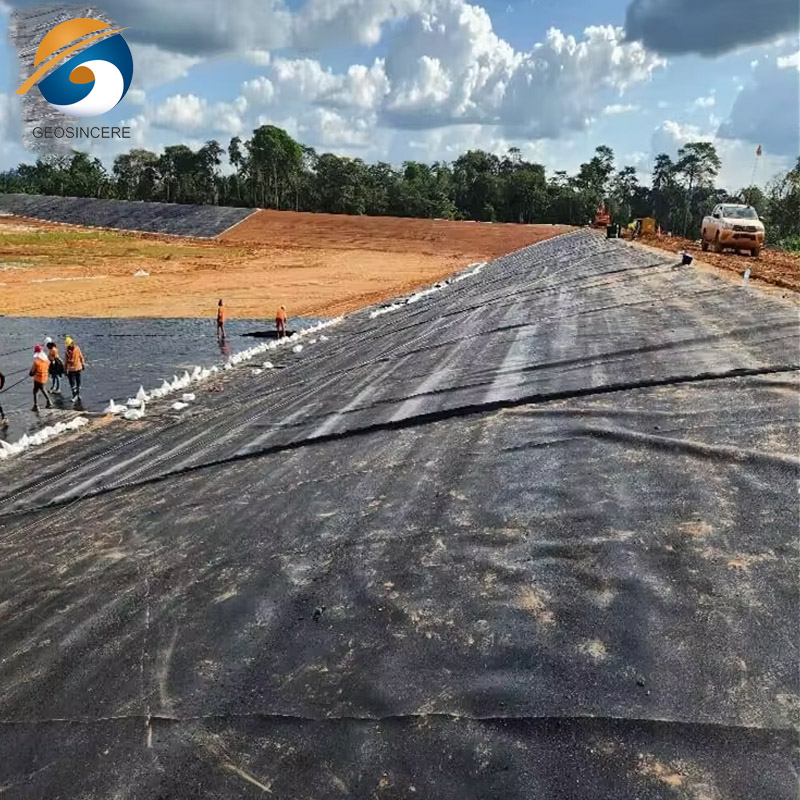 УФ-устойчивый кучный выщелачивающий геомембранный лайнер из полиэтилена высокой плотности для горнодобывающей промышленности