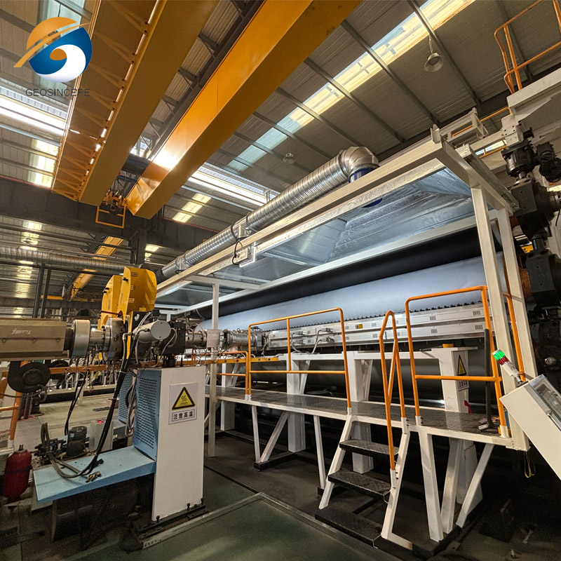 HDPE ポンドライナー 500 ミクロン