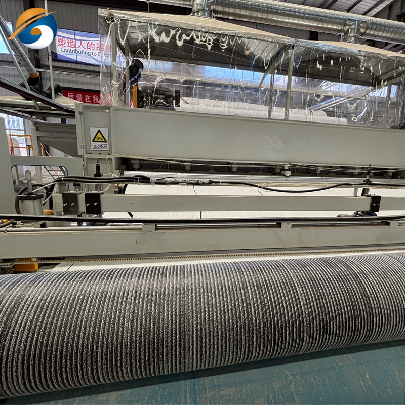 GEOSINCERE แผ่นรองพื้นดินเหนียวสังเคราะห์