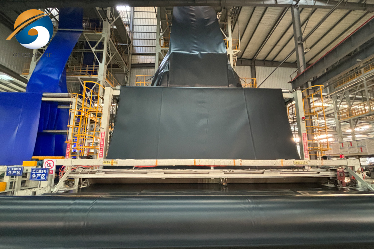 Геомембрана из полиэтилена HDPE 1500 микрон для очистки воды Геомембрана из полиэтилена HDPE 1500 микрон для очистки воды