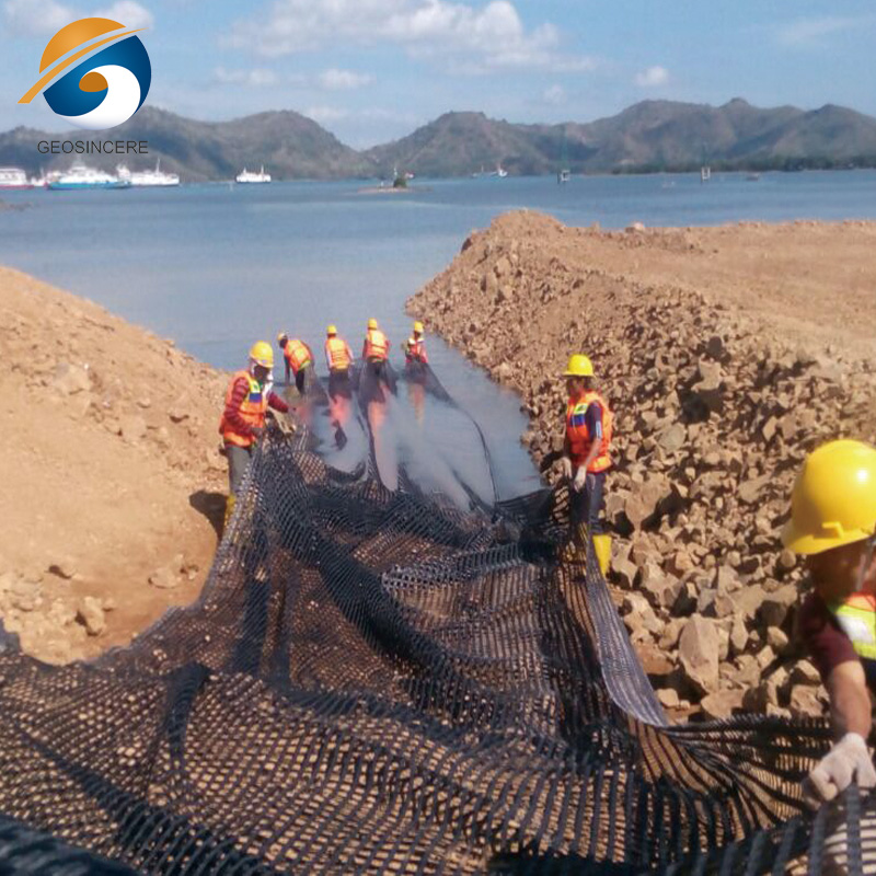 Геосетка из полиэстера для подъездных путей