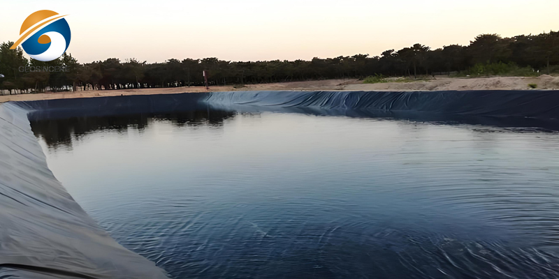 Géomembrane de revêtement d'étang flexible et étanche de 1,5 mm Géomembrane de revêtement d'étang flexible et étanche de 1,5 mm