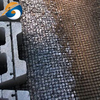 Армированная полипропиленовая двуосная георешетка для подпорной стенки Армированная полипропиленовая двуосная георешетка для подпорной стенки