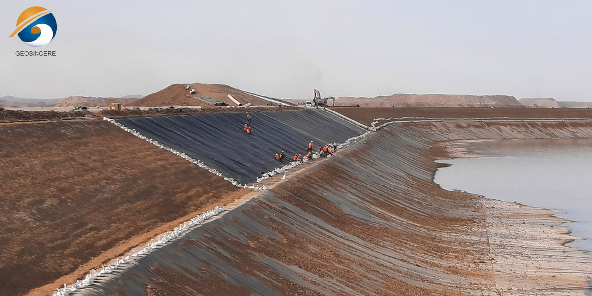 Geomembrana em PEAD para aterro sanitário