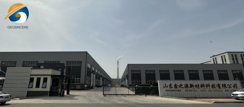 Feuilles de revêtement d'étang en PEHD à membrane imperméable Feuilles de revêtement d'étang en PEHD à membrane imperméable