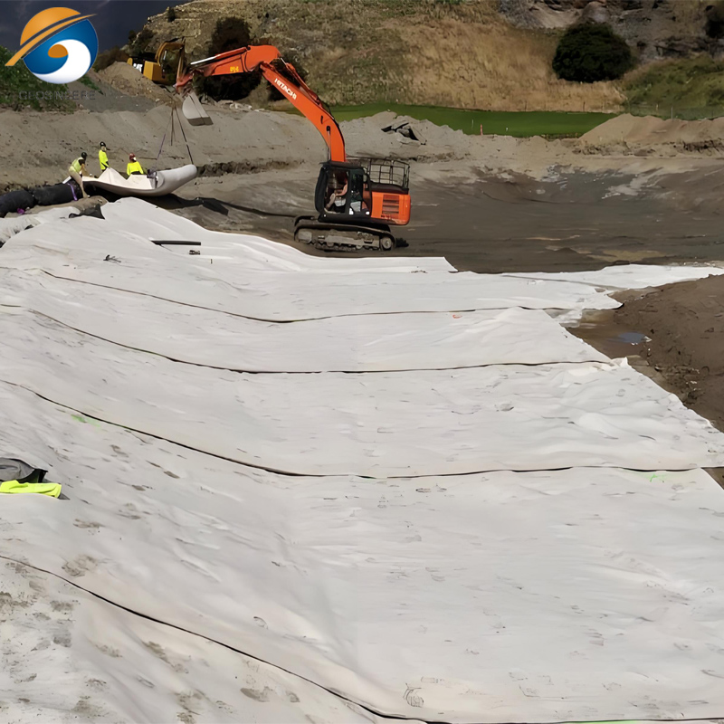 بطانة طينية من GCL