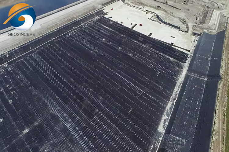 Геомембрана HDPE 1,5 мм для покрытия свалок Геомембрана HDPE 1,5 мм для покрытия свалок